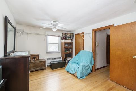 27 Plain St, Easthampton, MA 01027 photo 15