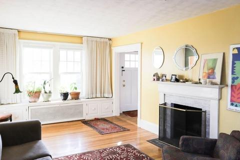 8 Lefavour Ave, Beverly, MA 01915 photo 9