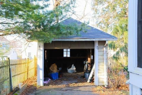 8 Lefavour Ave, Beverly, MA 01915 photo 21