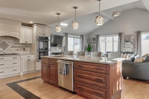 16 Delaware Ave, Danvers, MA 01923 photo 6