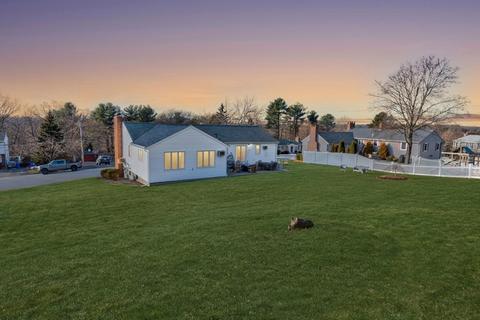 16 Delaware Ave, Danvers, MA 01923 photo 25
