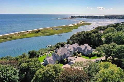 159 Main St, Barnstable, MA 02655 photo 2