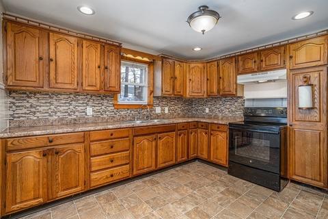 38 Fredette, Athol, MA 01331 photo 8