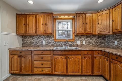 38 Fredette, Athol, MA 01331 photo 9