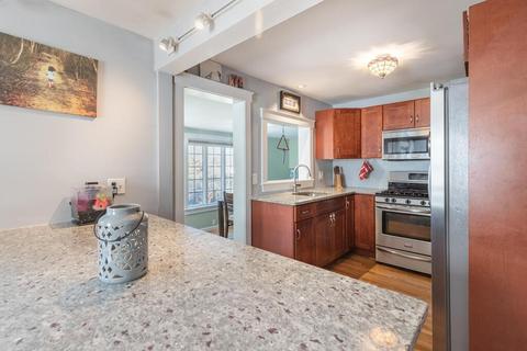 34 Wheeler St, Gloucester, MA 01930 photo 12