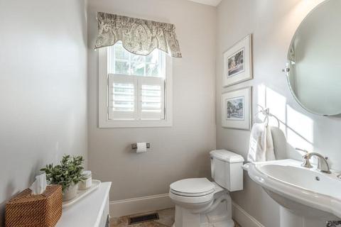 15 Bethune Ave, Reading, MA 01867 photo 16