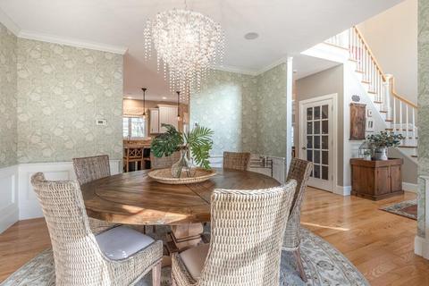 15 Bethune Ave, Reading, MA 01867 photo 18