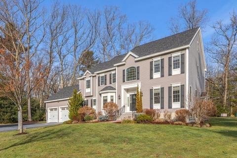 15 Bethune Ave, Reading, MA 01867 photo 3