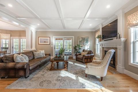 15 Bethune Ave, Reading, MA 01867 photo 7