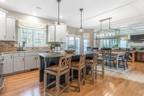 15 Bethune Ave, Reading, MA 01867 photo 12