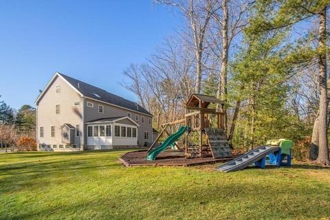 15 Bethune Ave, Reading, MA 01867 photo 41