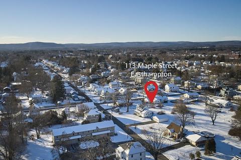 113 Maple St, Easthampton, MA 01027 photo 39
