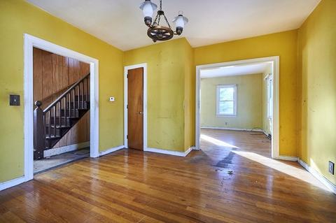 113 Maple St, Easthampton, MA 01027 photo 11