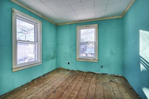 113 Maple St, Easthampton, MA 01027 photo 16