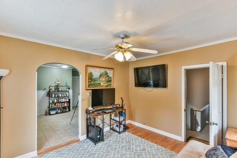 30 Whitcomb St, Webster, MA 01570 photo 10