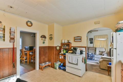 30 Whitcomb St, Webster, MA 01570 photo 23