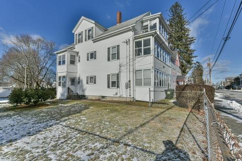 30 Whitcomb St, Webster, MA 01570 photo 2