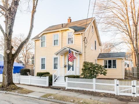 68 Washington St, Reading, MA 01867 photo 1
