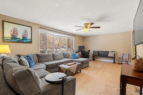154 Willow St, Acton, MA 01720 photo 5