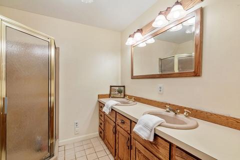 10 Singletary Ave, Sutton, MA 01590 photo 21