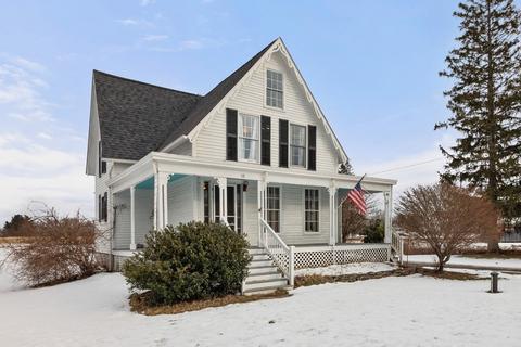 10 Singletary Ave, Sutton, MA 01590 photo 2