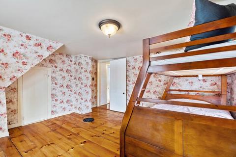 10 Singletary Ave, Sutton, MA 01590 photo 27