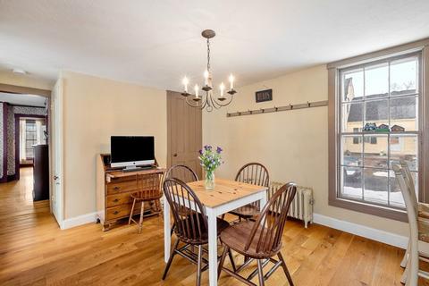 10 Singletary Ave, Sutton, MA 01590 photo 12