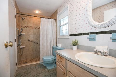 4 Robert Rd, Hudson, MA 01749 photo 24