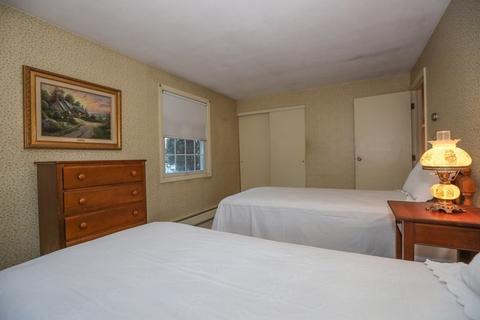 4 Robert Rd, Hudson, MA 01749 photo 22