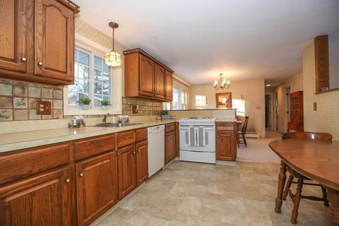 4 Robert Rd, Hudson, MA 01749 photo 10