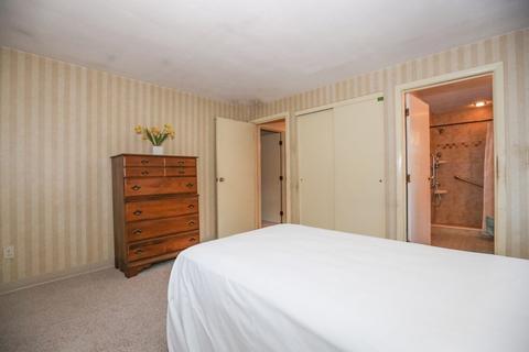 4 Robert Rd, Hudson, MA 01749 photo 19