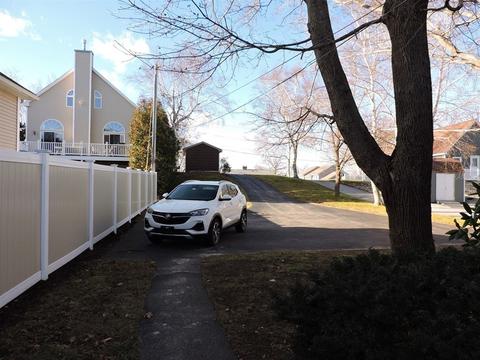 65 Bates Point Rd, Webster, MA 01570 photo 13