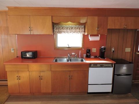65 Bates Point Rd, Webster, MA 01570 photo 28