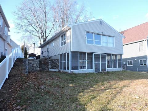 65 Bates Point Rd, Webster, MA 01570 photo 4
