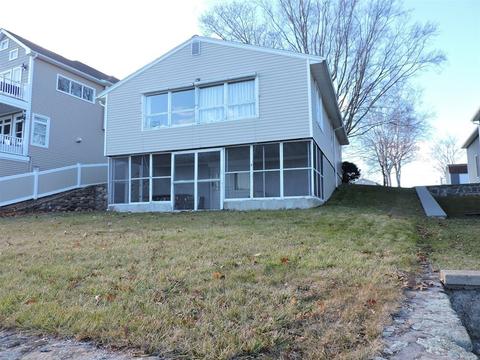 65 Bates Point Rd, Webster, MA 01570 photo 3