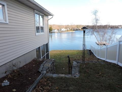 65 Bates Point Rd, Webster, MA 01570 photo 14