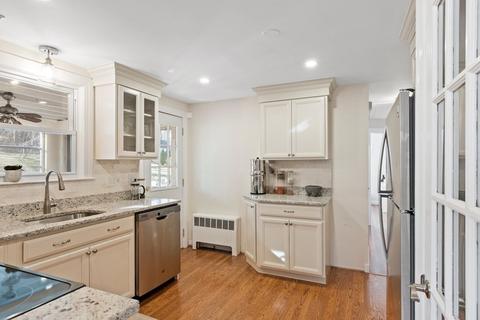67 Summer Ave, Reading, MA 01867 photo 11
