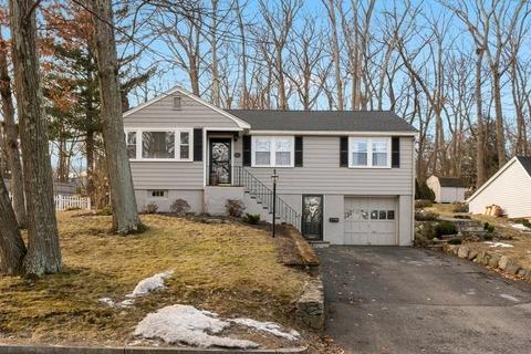 67 Summer Ave, Reading, MA 01867 photo 41