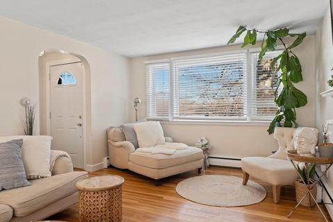 67 Summer Ave, Reading, MA 01867 photo 5