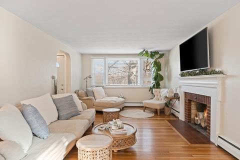 67 Summer Ave, Reading, MA 01867 photo 4