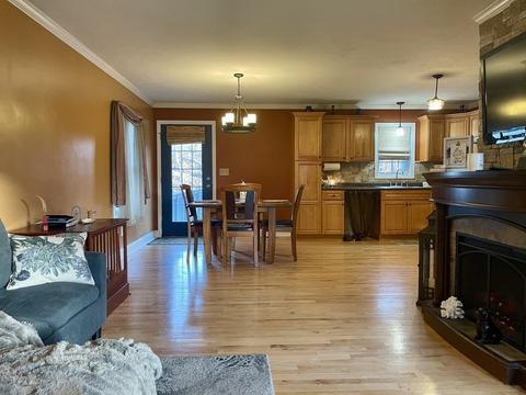 188 Crawford St, Fall River, MA 02724 photo 4