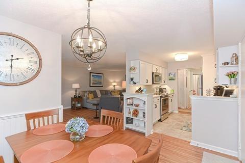 22 Beals Cove Rd #D, Hingham, MA 02043 photo 13