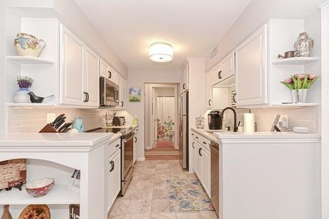 22 Beals Cove Rd #D, Hingham, MA 02043 photo 12