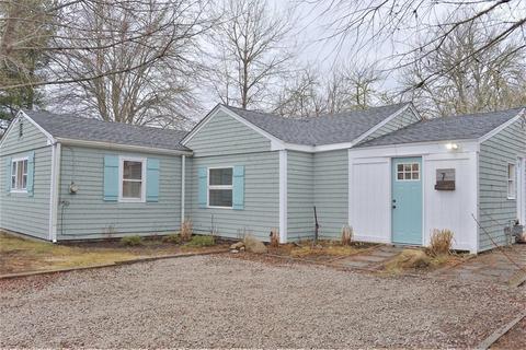 7 Rivet St, Fairhaven, MA 02719 photo 1