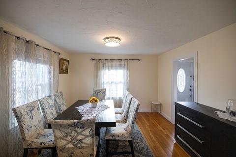 96 May St, Worcester, MA 01602 photo 8
