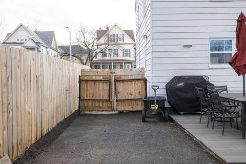 96 May St, Worcester, MA 01602 photo 28