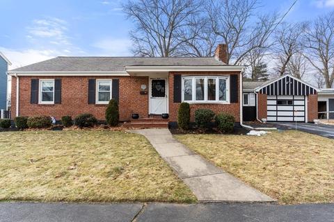 37 Spruce St, Milton, MA 02186 photo 27
