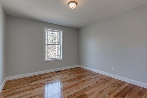 21 Progress Ave, Dudley, MA 01571 photo 15