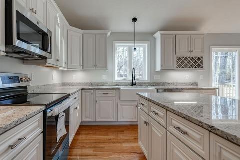 21 Progress Ave, Dudley, MA 01571 photo 12