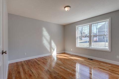 21 Progress Ave, Dudley, MA 01571 photo 16